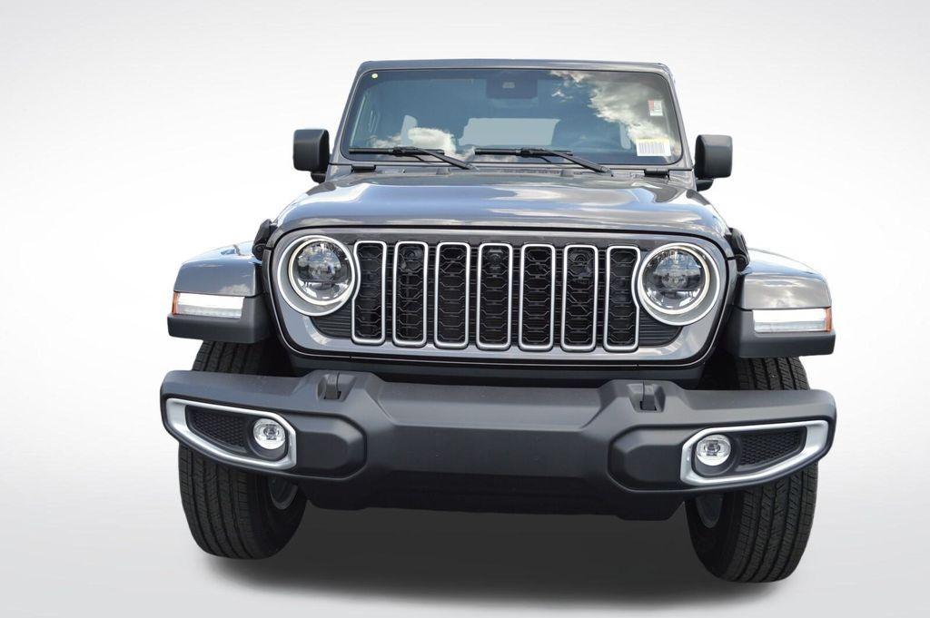 new 2025 Jeep Wrangler car, priced at $57,660