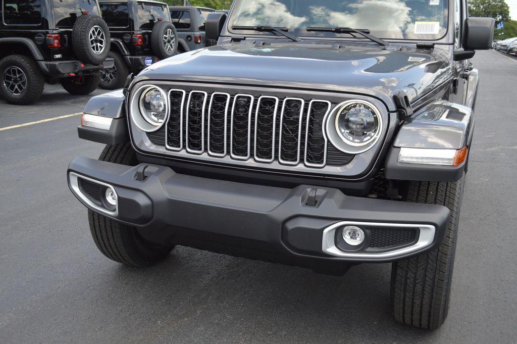 new 2025 Jeep Wrangler car, priced at $57,660