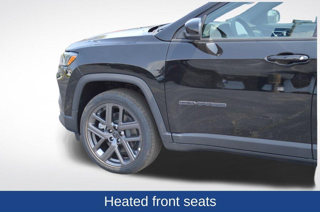 new 2025 Jeep Compass car, priced at $39,105