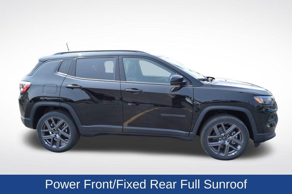 new 2025 Jeep Compass car, priced at $39,105