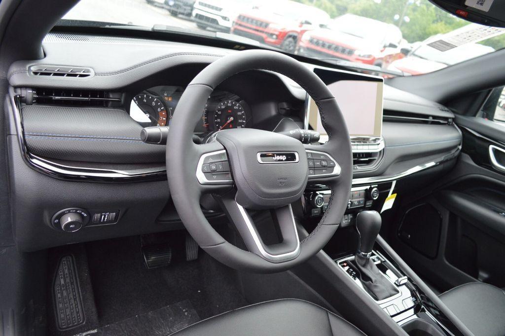 new 2025 Jeep Compass car, priced at $36,105