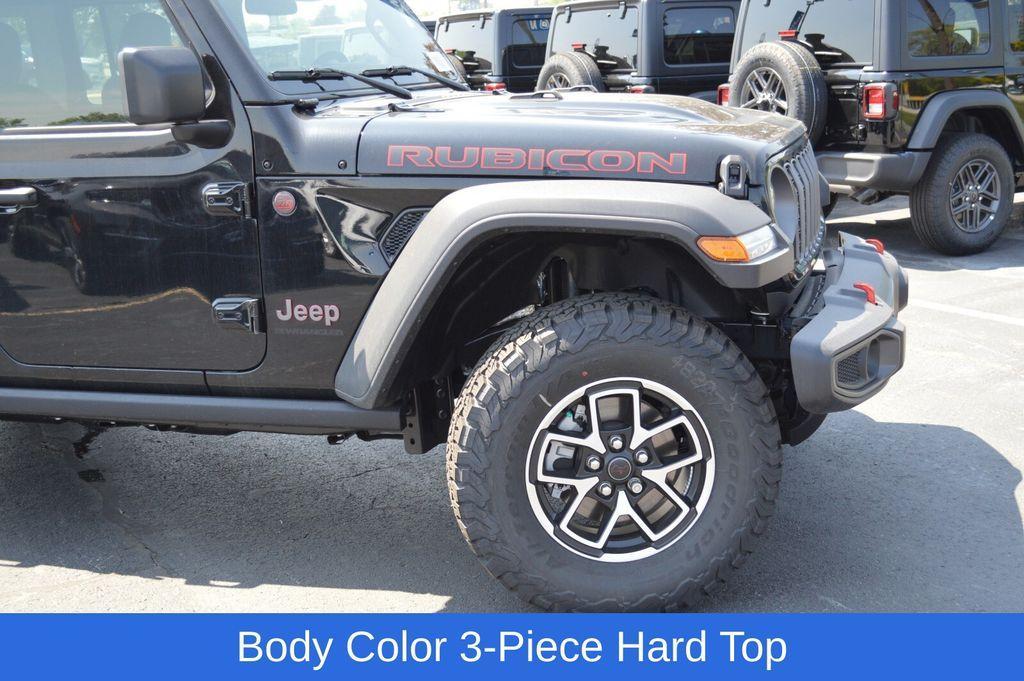 new 2025 Jeep Wrangler car, priced at $61,195