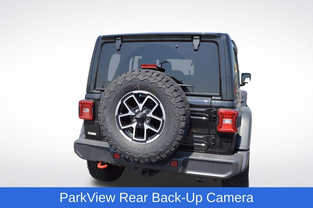 new 2025 Jeep Wrangler car, priced at $61,195