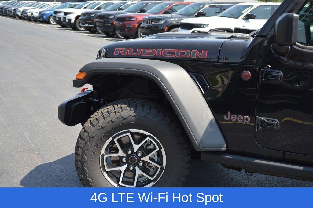 new 2025 Jeep Wrangler car, priced at $61,195