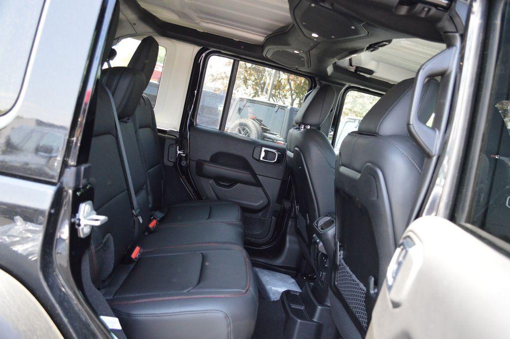 new 2025 Jeep Wrangler car, priced at $61,195