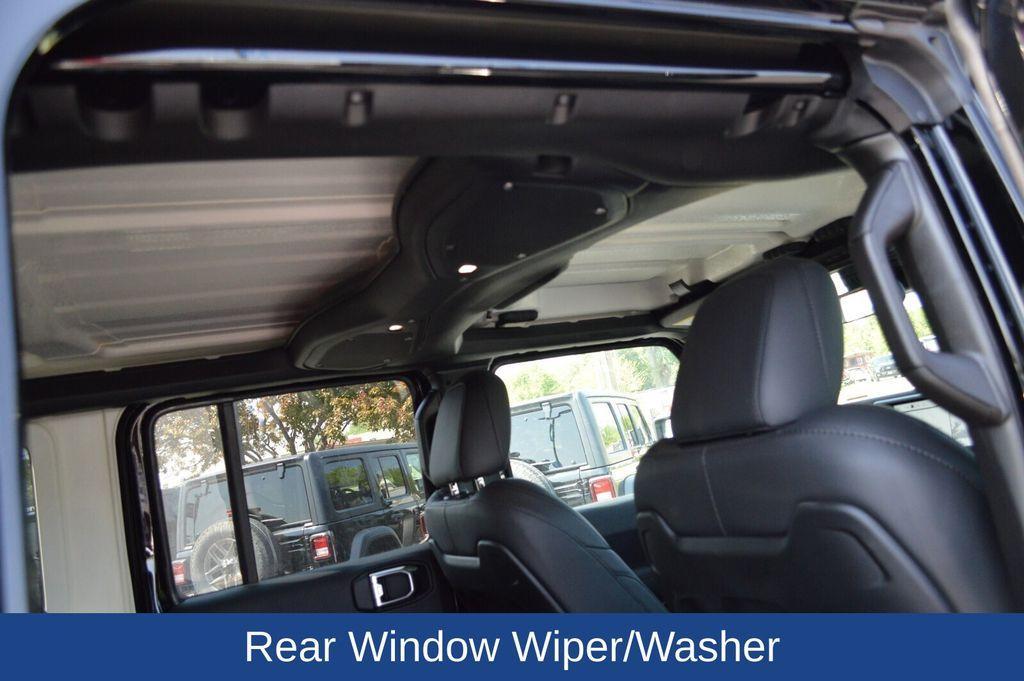 new 2025 Jeep Wrangler car, priced at $58,010