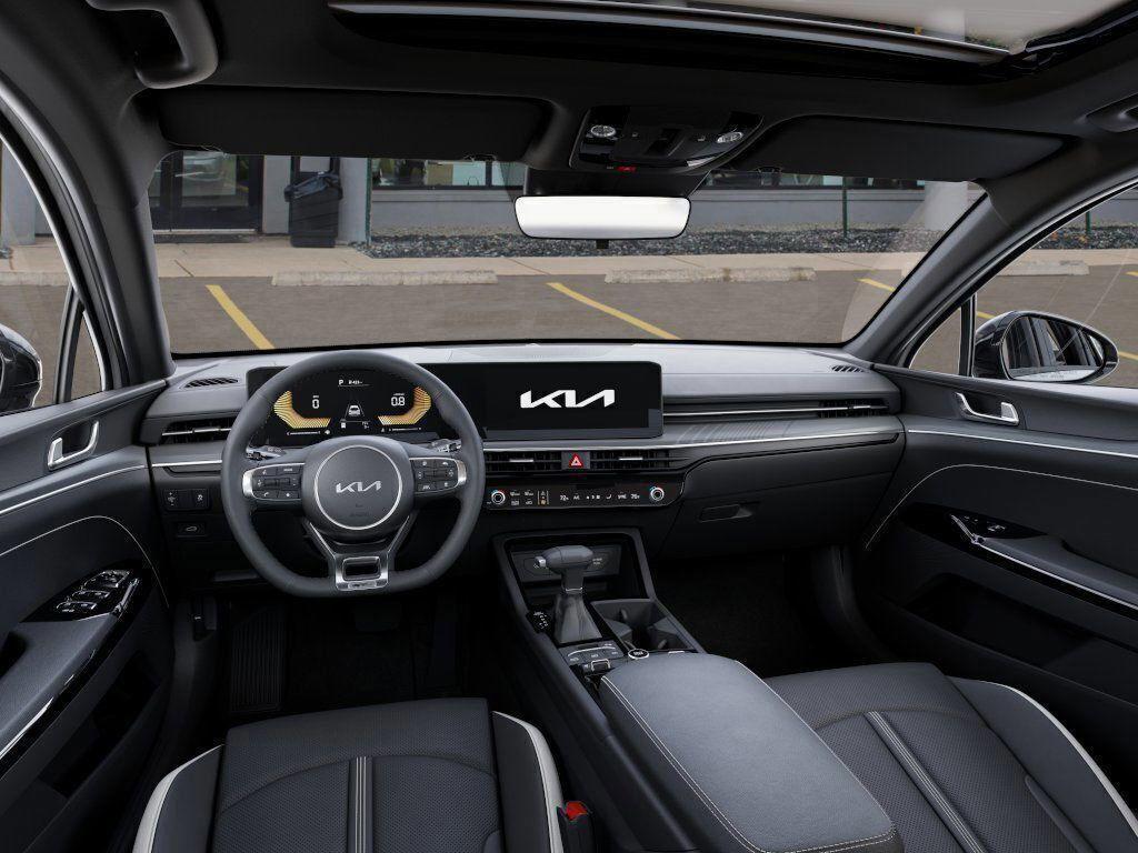 new 2025 Kia K5 car, priced at $30,691