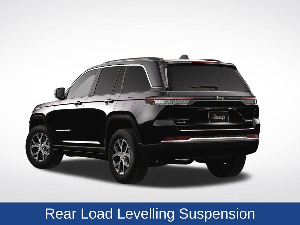 new 2025 Jeep Grand Cherokee car, priced at $45,755