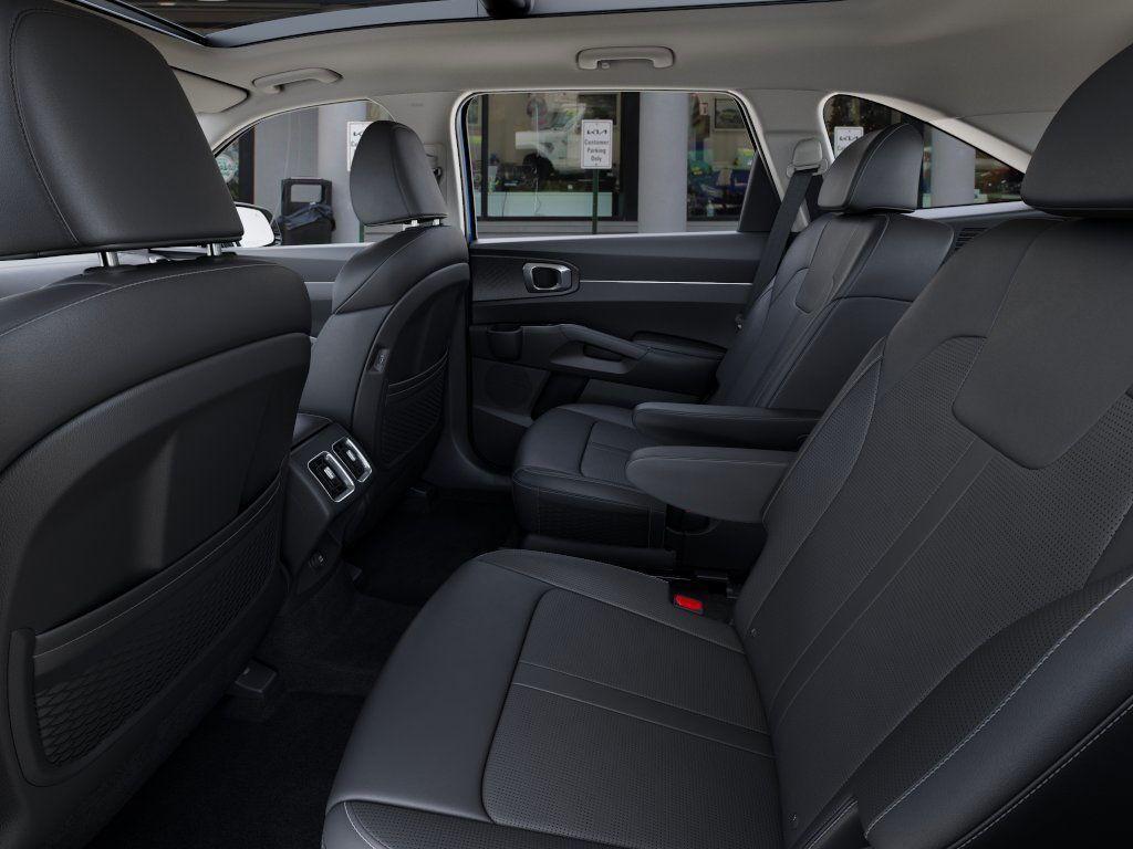new 2025 Kia Sorento Hybrid car, priced at $40,185