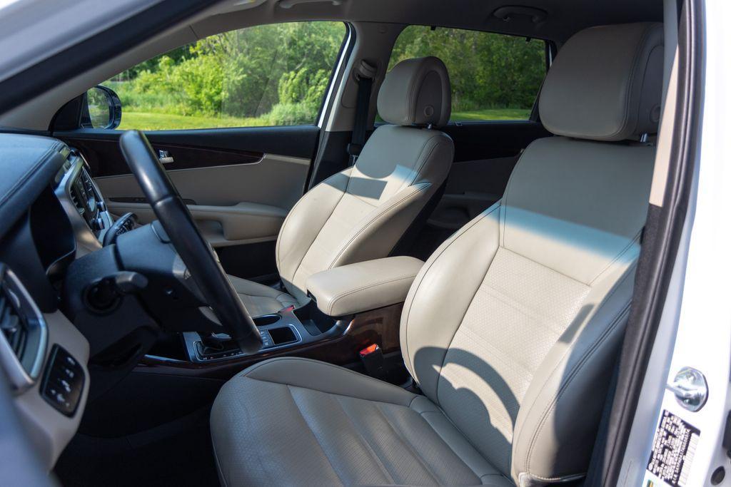 used 2016 Kia Sorento car, priced at $10,998