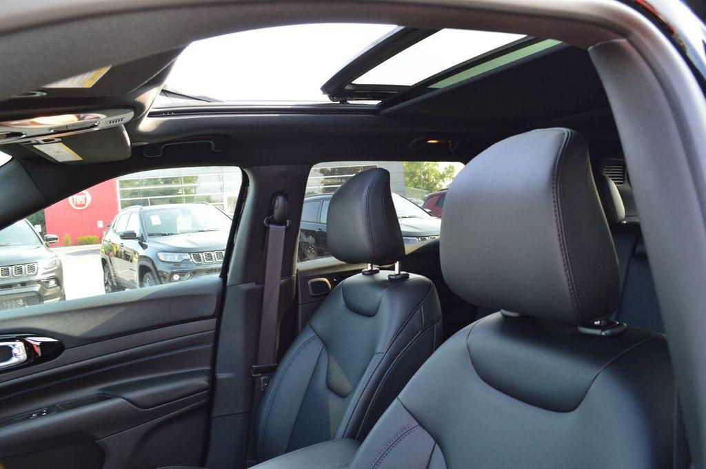 new 2025 Jeep Compass car, priced at $35,401