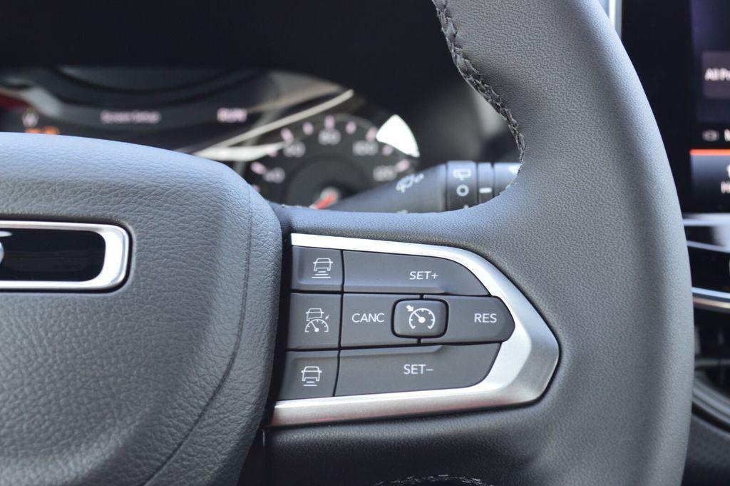 new 2025 Jeep Compass car, priced at $35,401