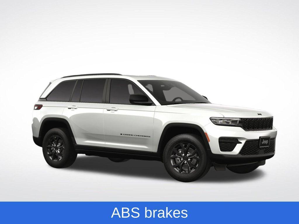 new 2025 Jeep Grand Cherokee car, priced at $46,130