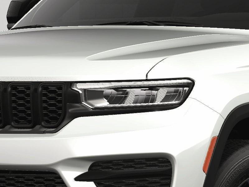 new 2025 Jeep Grand Cherokee car, priced at $42,382