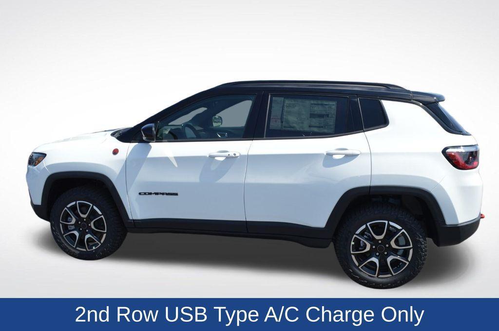 new 2025 Jeep Compass car, priced at $36,040