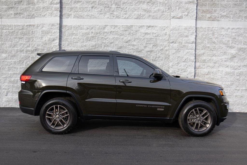 used 2016 Jeep Grand Cherokee car, priced at $18,200