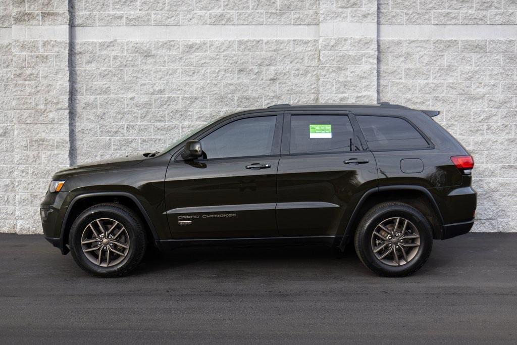 used 2016 Jeep Grand Cherokee car, priced at $18,200