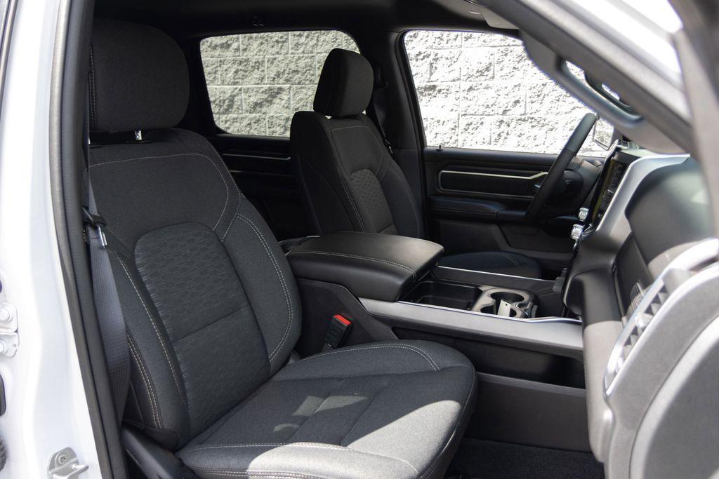 new 2025 Ram 1500 car, priced at $60,440