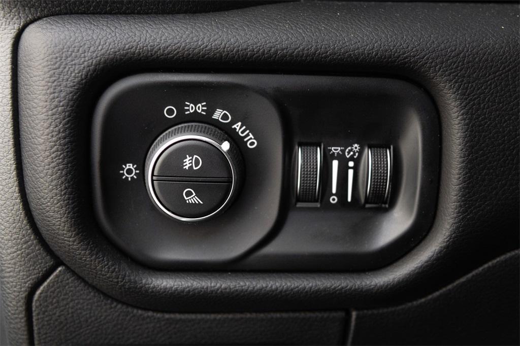 new 2025 Ram 1500 car, priced at $60,440