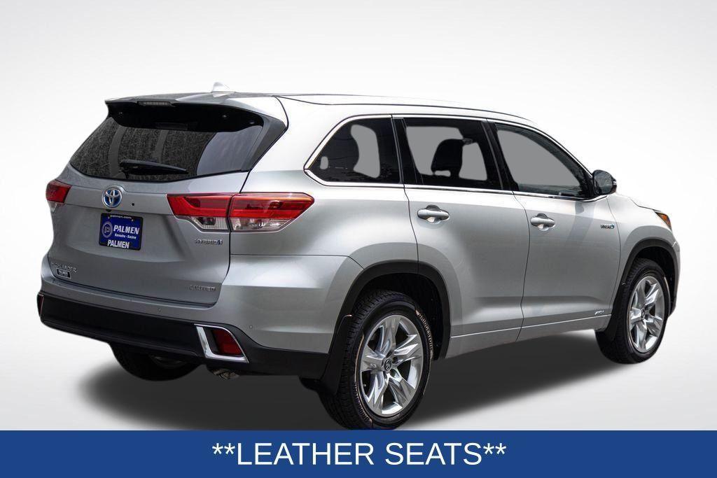 used 2019 Toyota Highlander Hybrid car, priced at $35,700