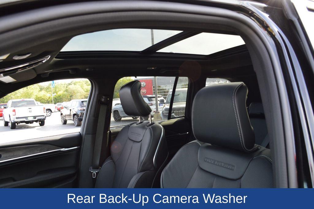 new 2025 Jeep Grand Cherokee car, priced at $65,730