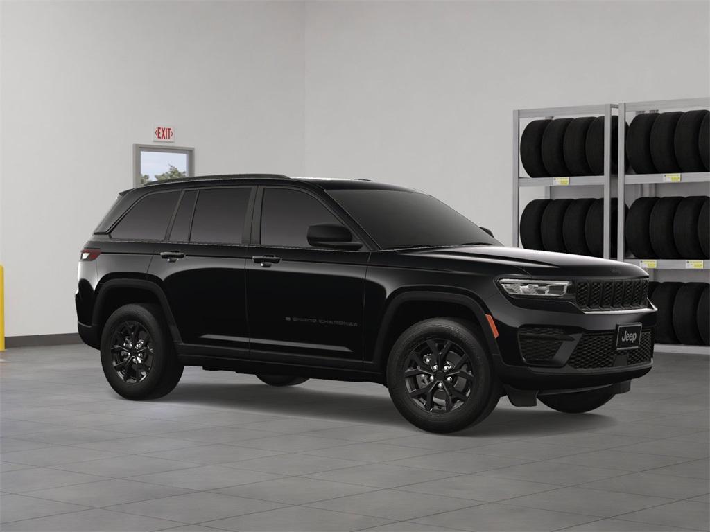 new 2025 Jeep Grand Cherokee car, priced at $43,078