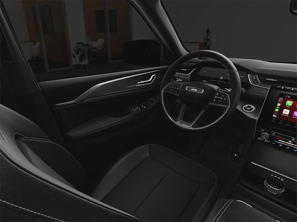 new 2025 Jeep Grand Cherokee car, priced at $43,078