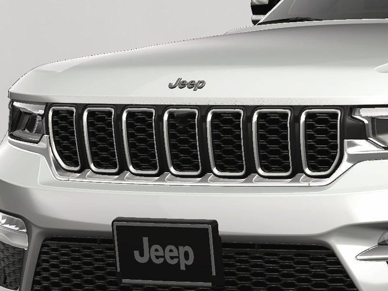 new 2025 Jeep Grand Cherokee car, priced at $51,798