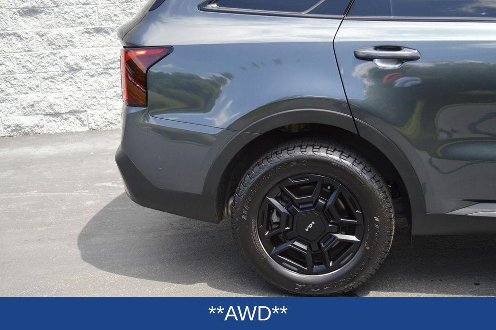 used 2024 Kia Sorento car, priced at $39,000