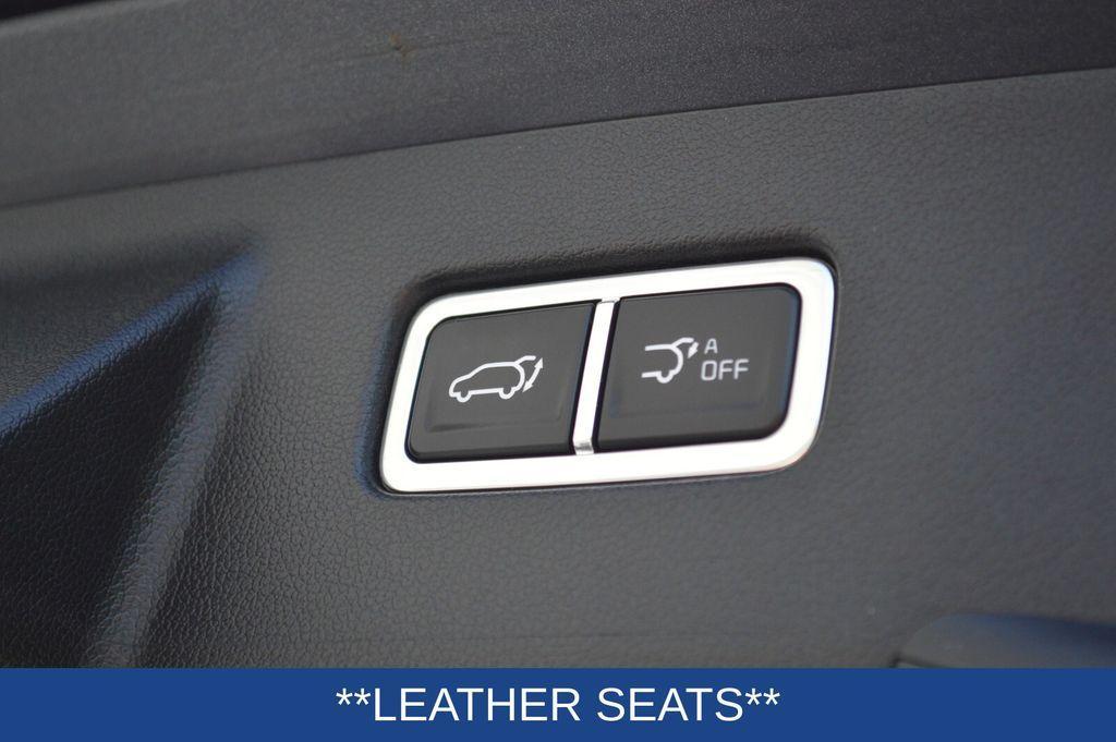 used 2024 Kia Sorento car, priced at $39,000
