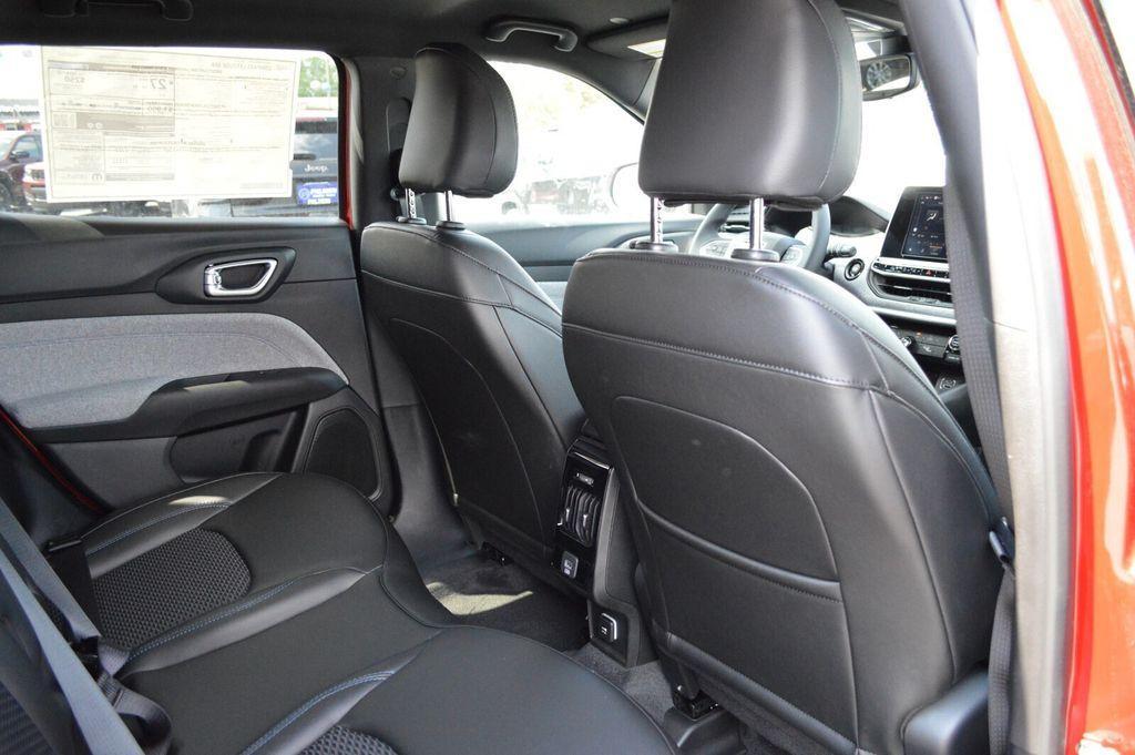 new 2025 Jeep Compass car, priced at $29,849