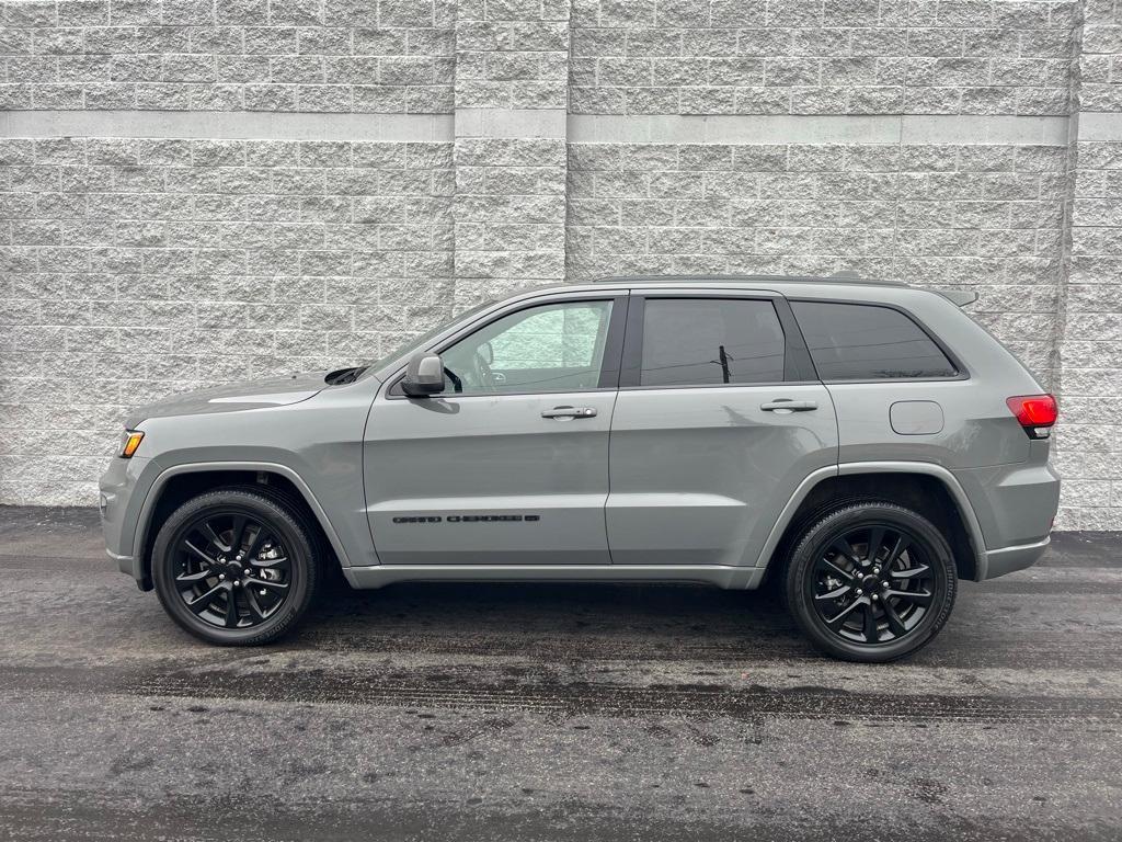 used 2022 Jeep Grand Cherokee WK car, priced at $32,998