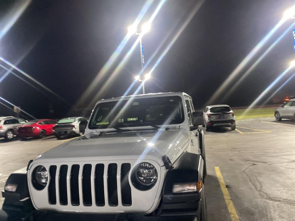 used 2020 Jeep Wrangler Unlimited car, priced at $29,898