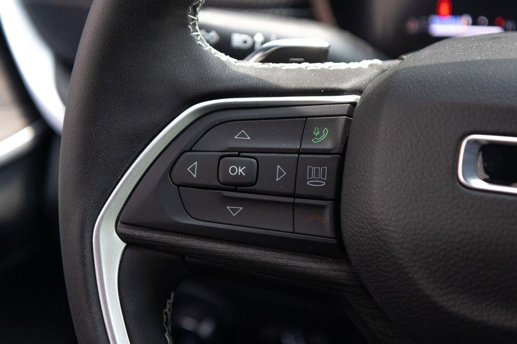 new 2025 Jeep Grand Cherokee L car, priced at $46,573