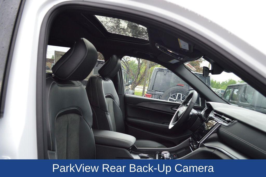 new 2025 Jeep Grand Cherokee L car, priced at $46,165