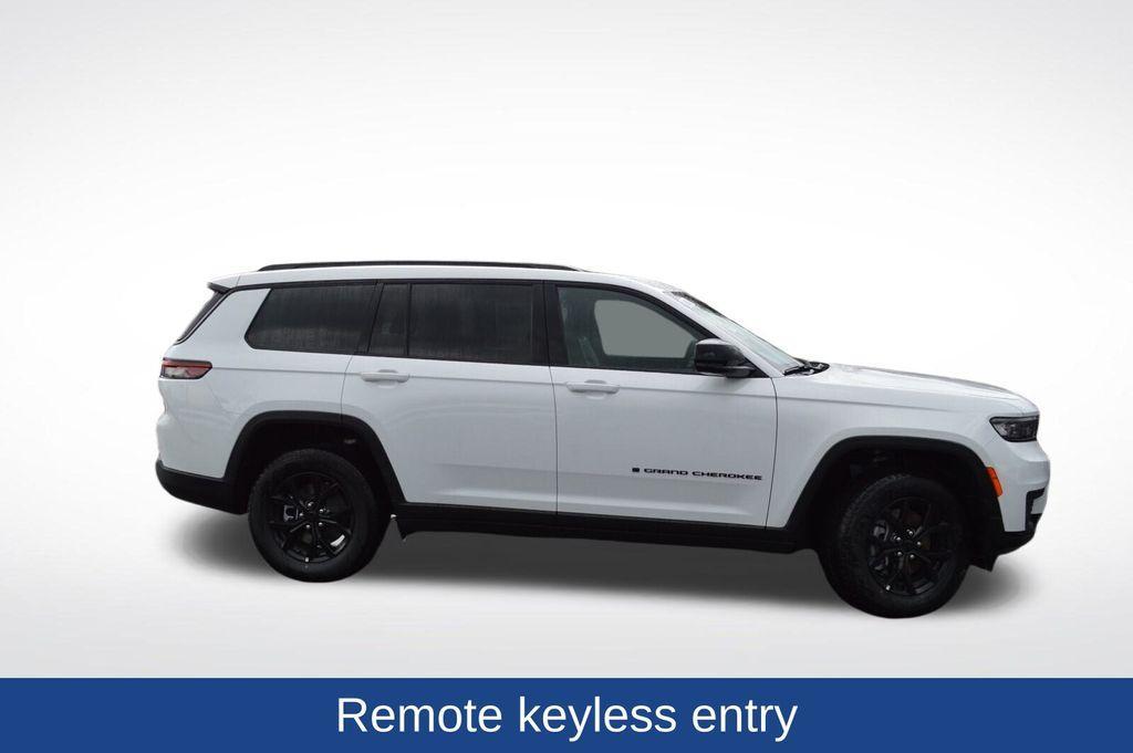 new 2025 Jeep Grand Cherokee L car, priced at $46,165