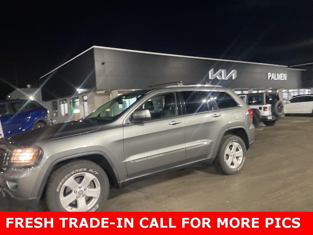 used 2012 Jeep Grand Cherokee car, priced at $11,998