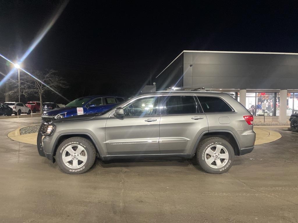 used 2012 Jeep Grand Cherokee car, priced at $11,998