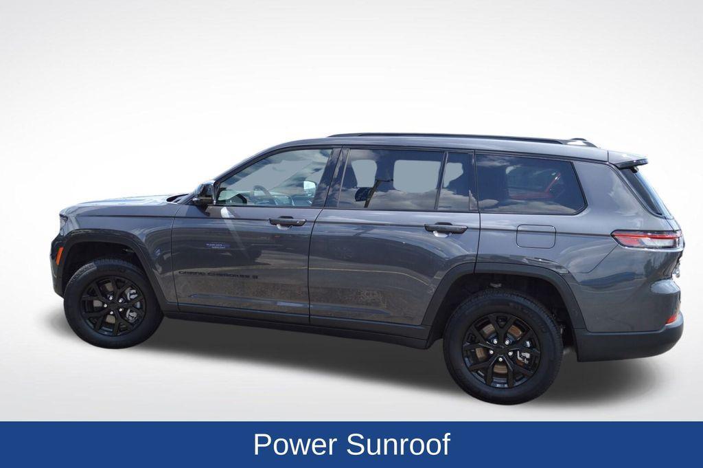 new 2025 Jeep Grand Cherokee L car, priced at $46,544