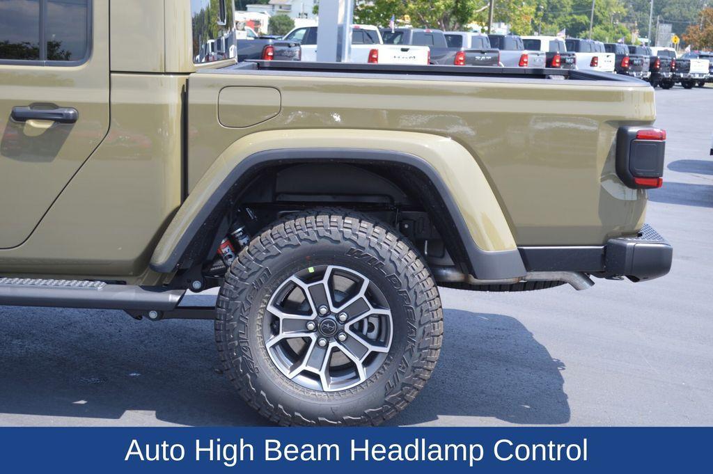 new 2025 Jeep Gladiator car, priced at $63,305