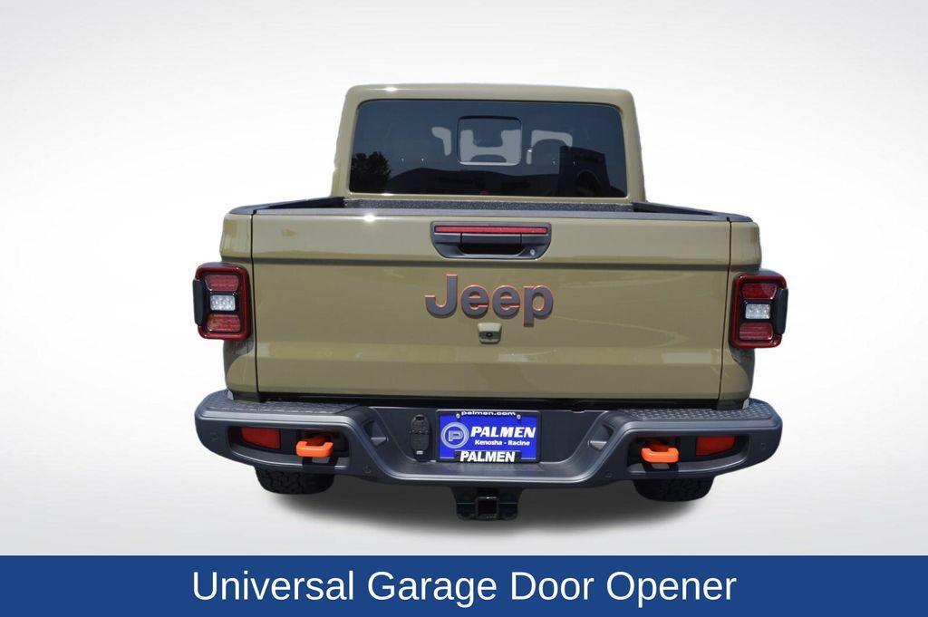 new 2025 Jeep Gladiator car, priced at $59,115