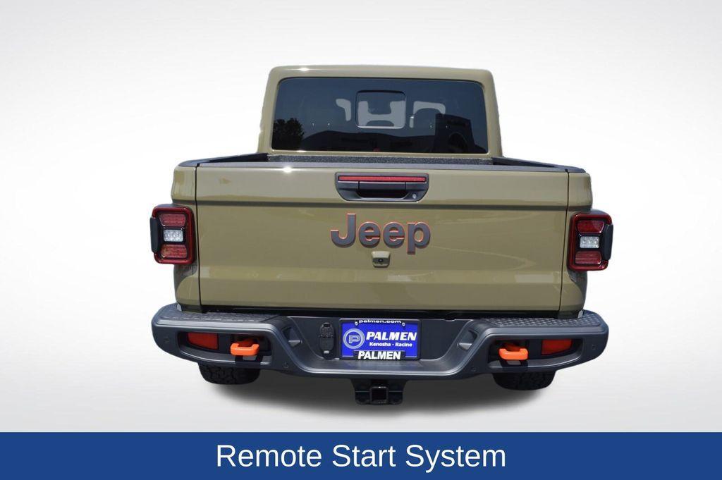 new 2025 Jeep Gladiator car, priced at $63,305