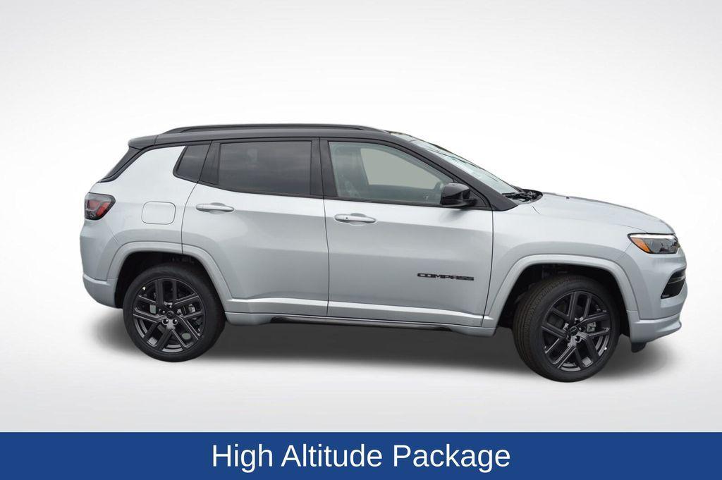 new 2025 Jeep Compass car, priced at $33,547