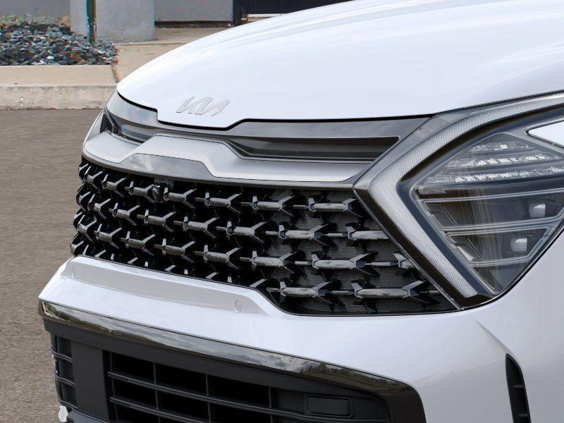 new 2025 Kia Sportage Plug-In Hybrid car