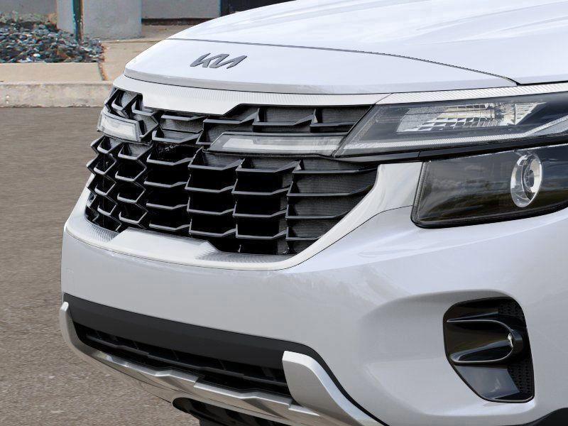 new 2025 Kia Seltos car, priced at $27,337