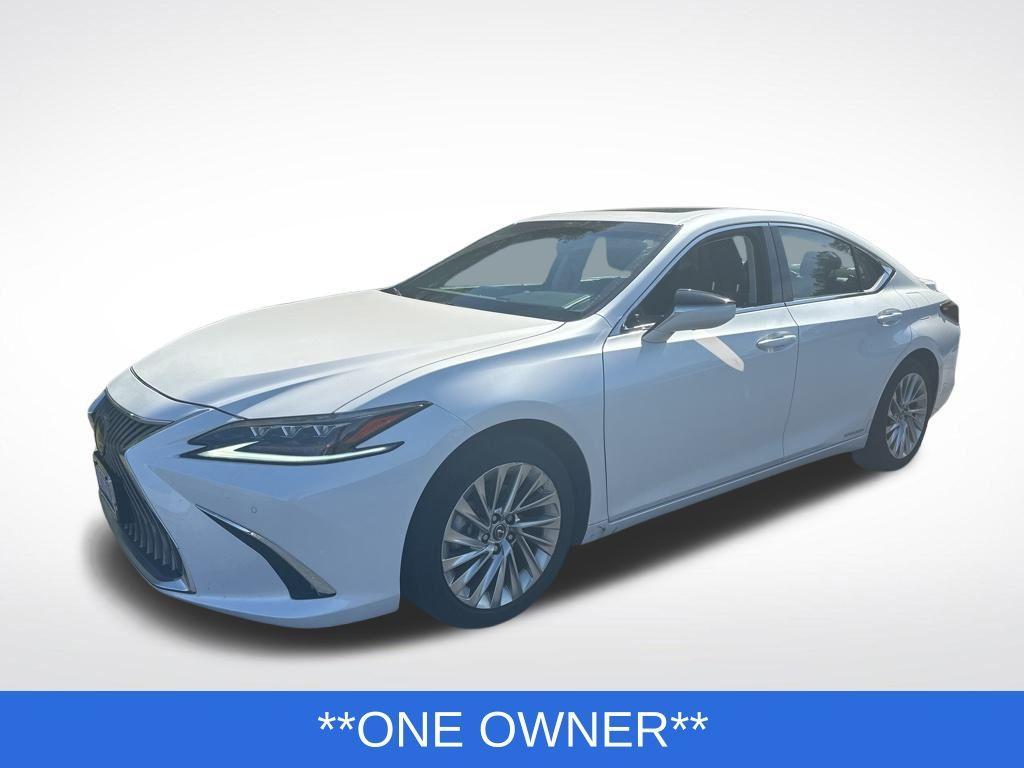 used 2020 Lexus ES 300h car, priced at $38,998