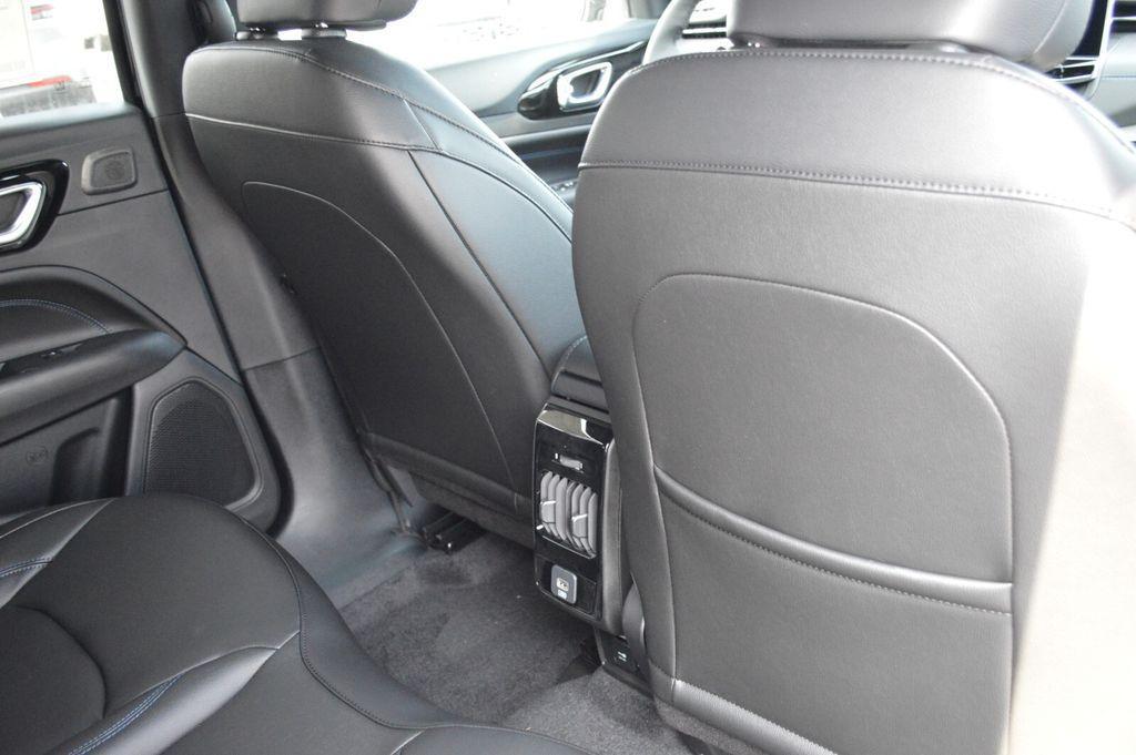new 2025 Jeep Compass car, priced at $33,547