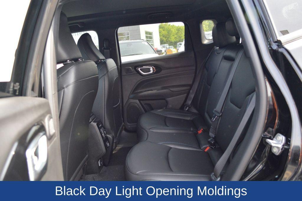 new 2025 Jeep Compass car, priced at $33,547
