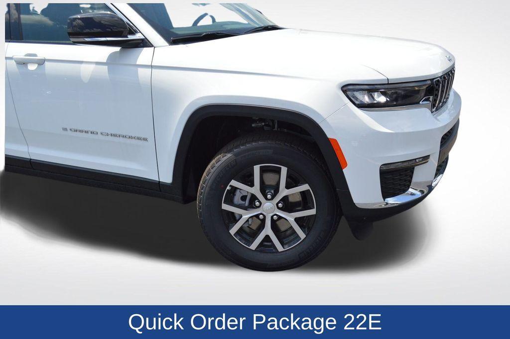 new 2025 Jeep Grand Cherokee L car, priced at $47,924