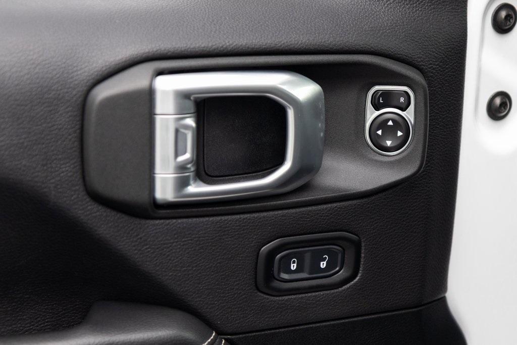 used 2021 Jeep Wrangler Unlimited car, priced at $33,998